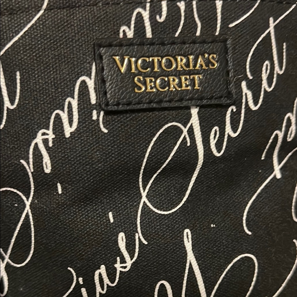 Victoria's Secret Scripted Black and‎ White Tote - Picture 4 of 4